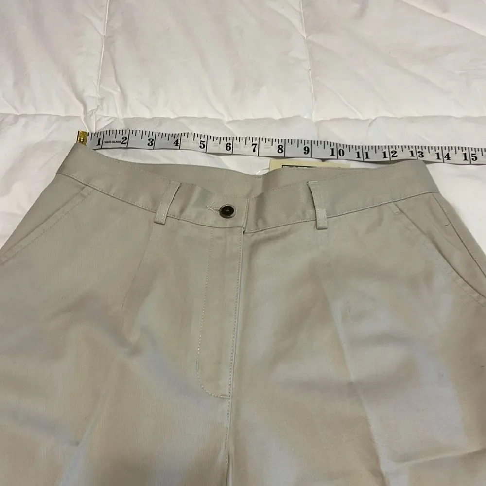LL Bean Wrinkle Resistant Cotton Shorts - Picture 8 of 9